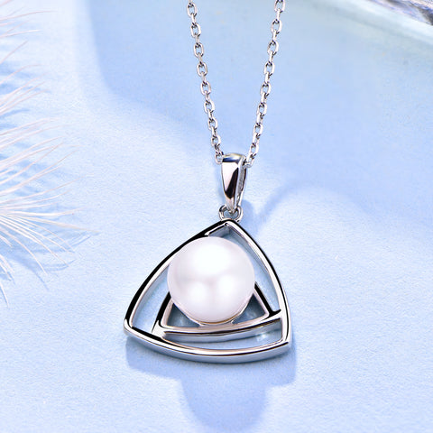 Farjary Pearl Jewellerey 925 Sterling Silver 9MM Freshwater Pearl Triangle Necklace